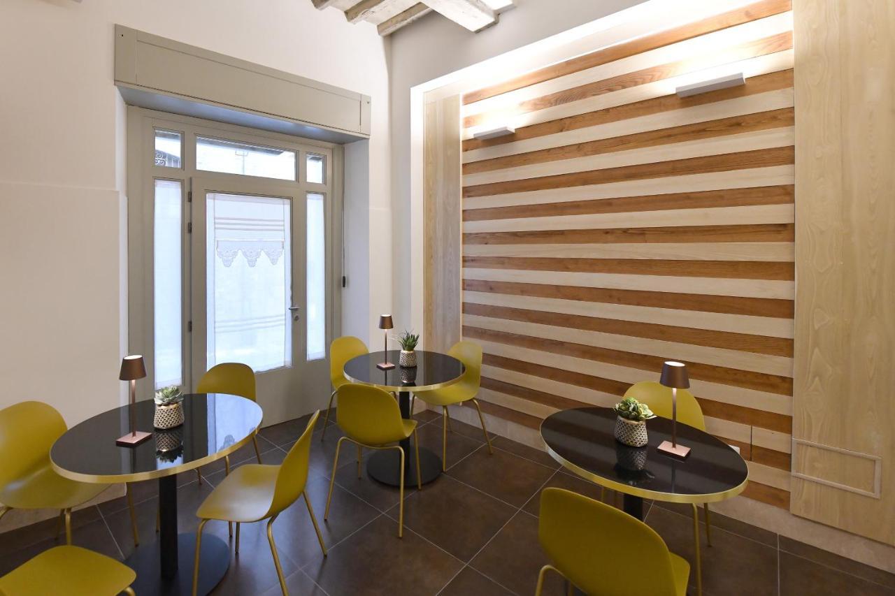 Palazzo Degli Stemmi Bed & Breakfast Todi Exterior photo