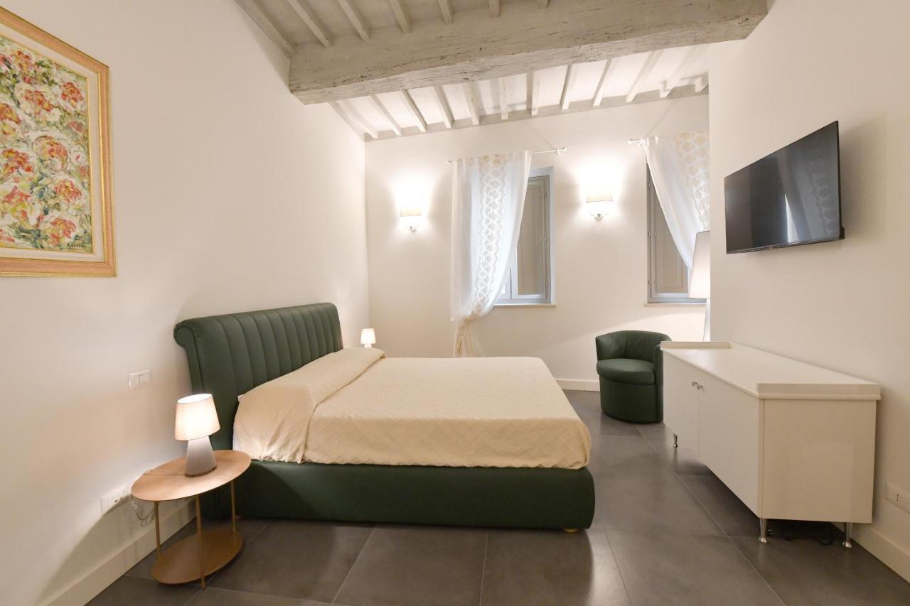 Palazzo Degli Stemmi Bed & Breakfast Todi Exterior photo