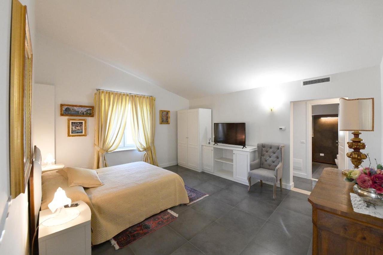 Palazzo Degli Stemmi Bed & Breakfast Todi Exterior photo