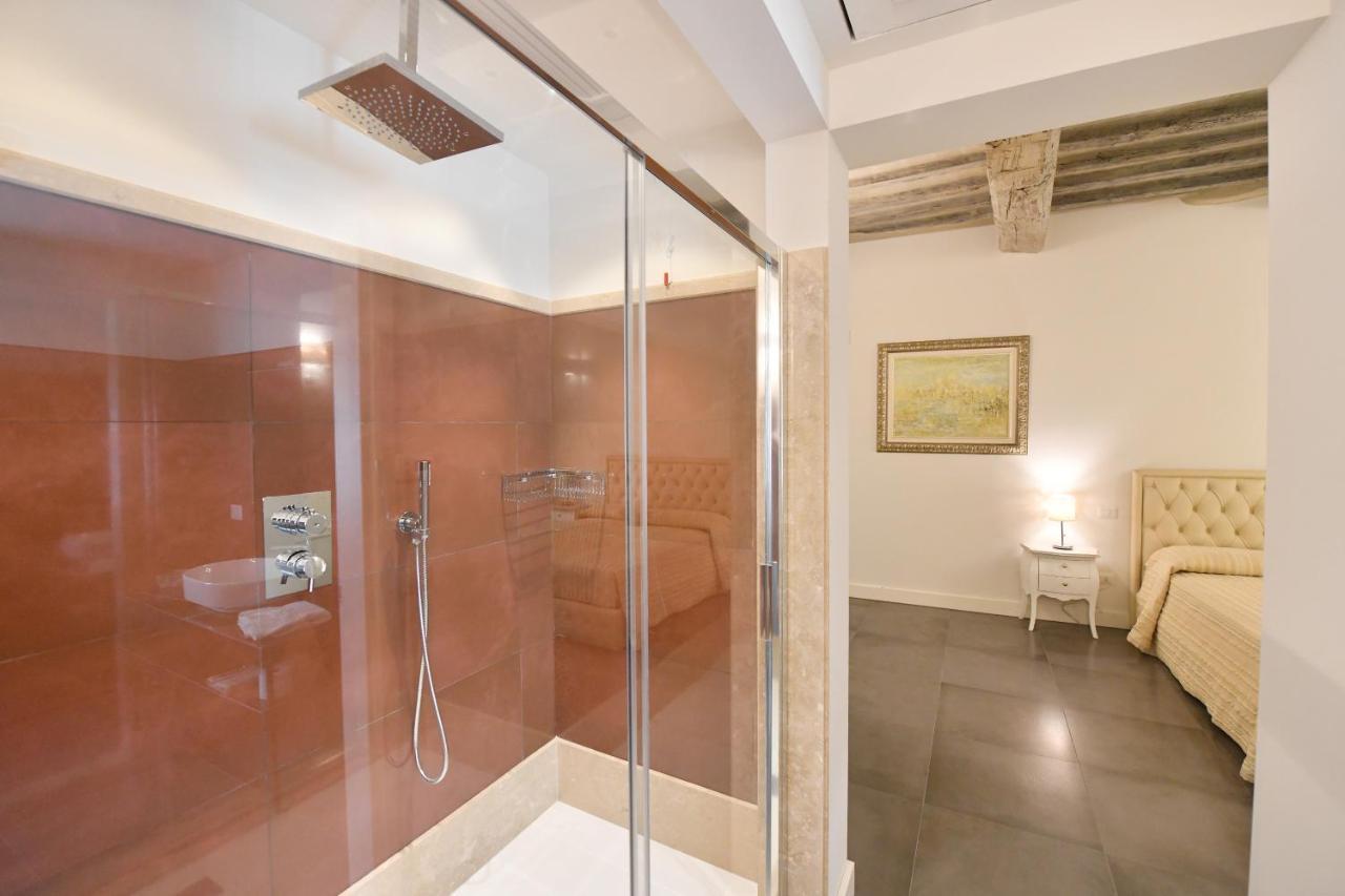 Palazzo Degli Stemmi Bed & Breakfast Todi Exterior photo
